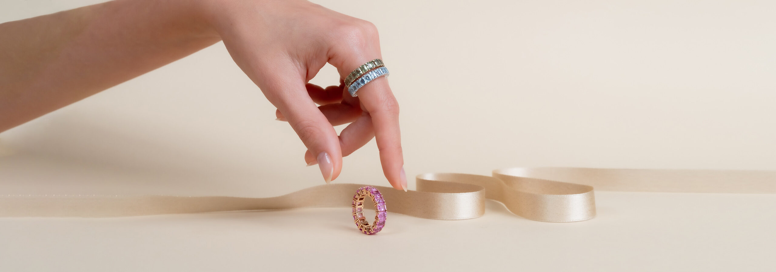 G1754 cover negozi 2024 web